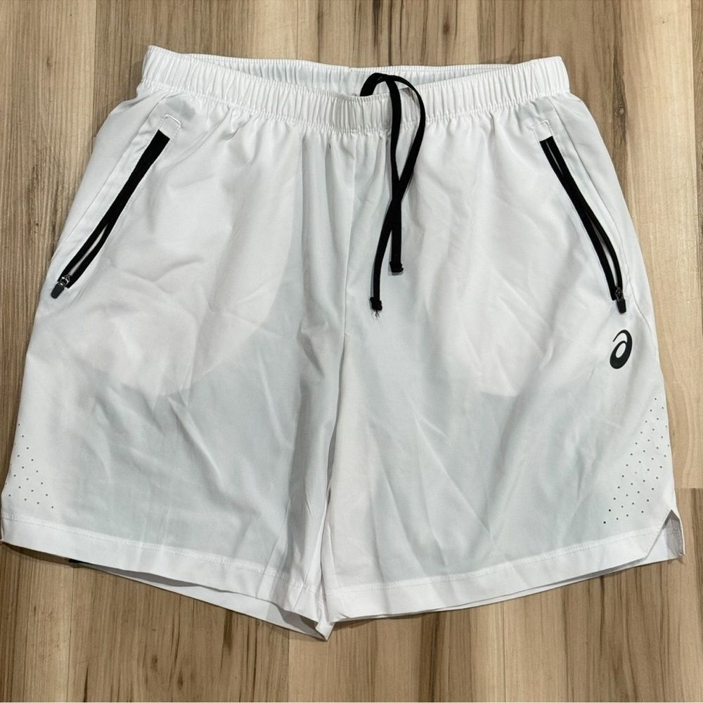 Asics White Athletic Shorts Men’s Medium